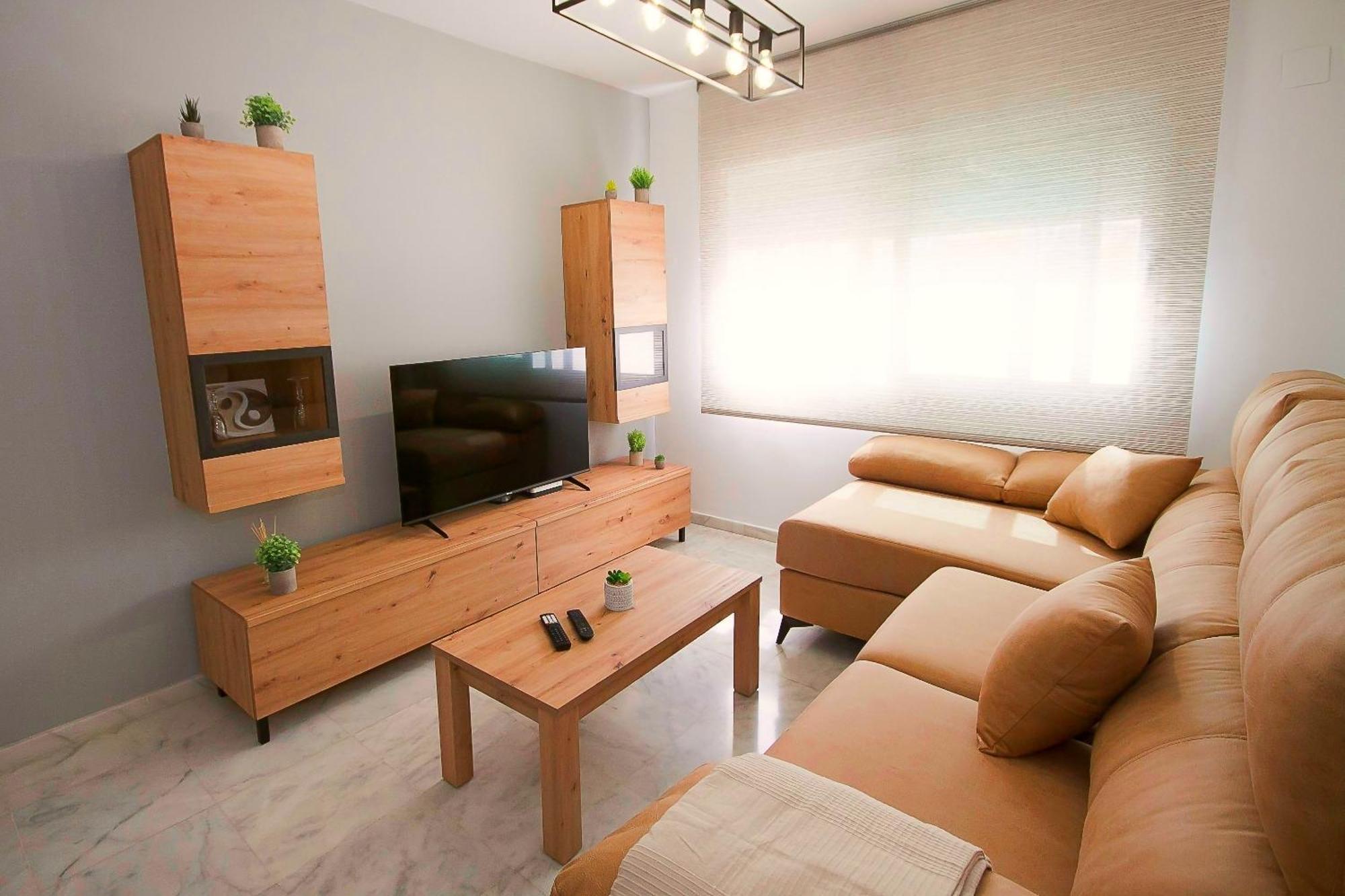 Ave Huelin 3Rooms Alojamiento Con Parking Y Ac Málaga Eksteriør bilde