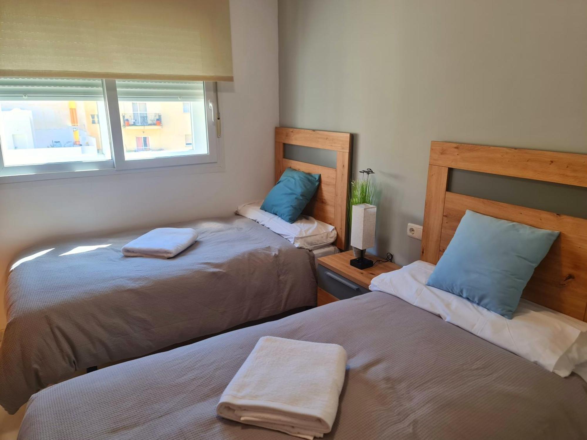 Ave Huelin 3Rooms Alojamiento Con Parking Y Ac Málaga Eksteriør bilde