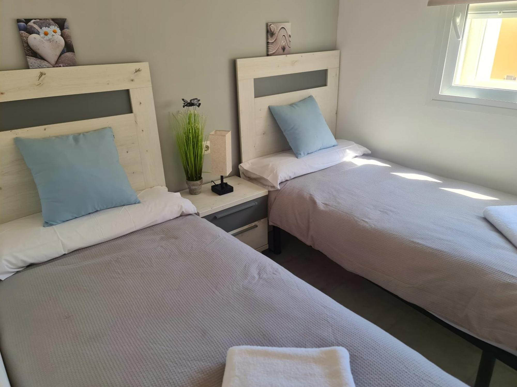 Ave Huelin 3Rooms Alojamiento Con Parking Y Ac Málaga Eksteriør bilde